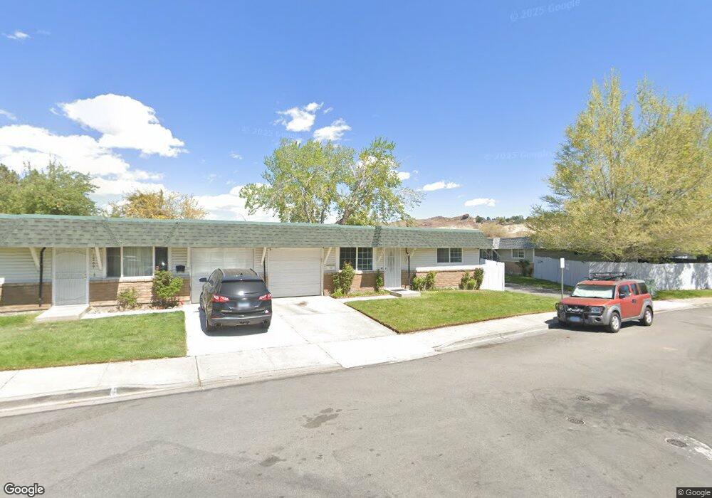 1790 Gault Way unit E, Sparks, NV 89431 - photo 1