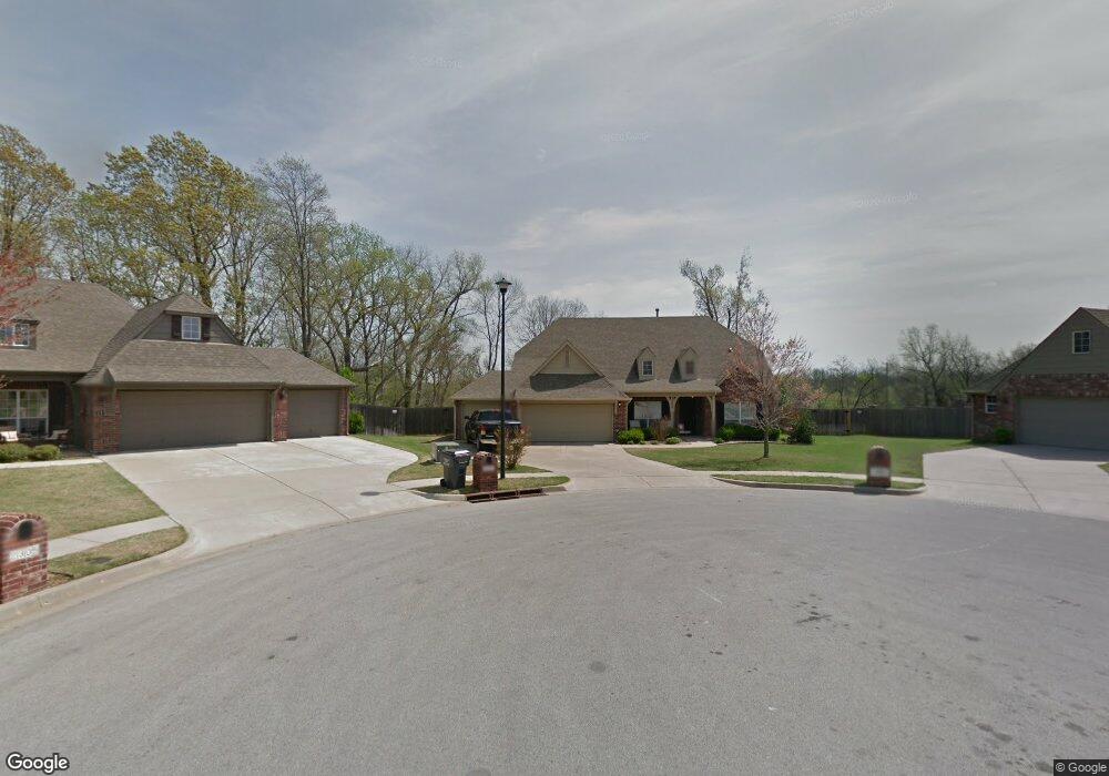 2302 W C St, Jenks, OK 74037 - photo 1