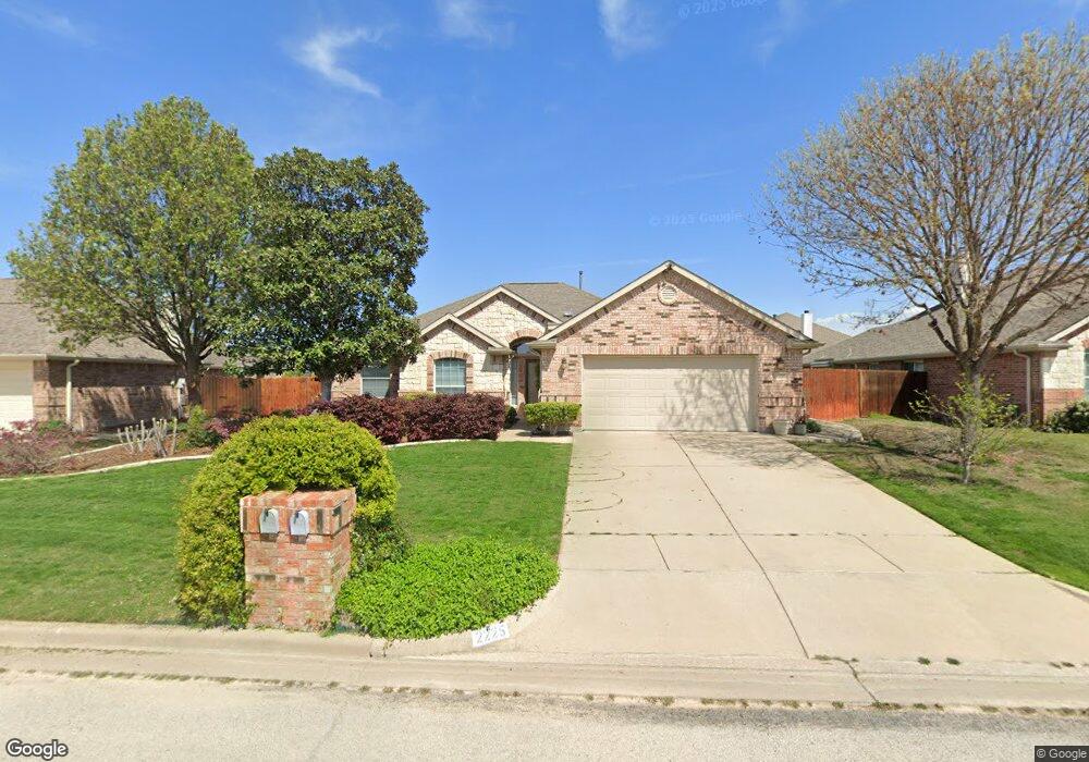 2225 Lorrie Ln, Weatherford, TX 76087 - photo 1