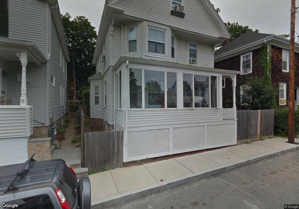 5 Dartmouth St, Newport, RI 02840 - photo 1