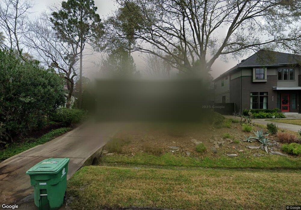 978 W 42nd St, Houston, TX 77018 - photo 1