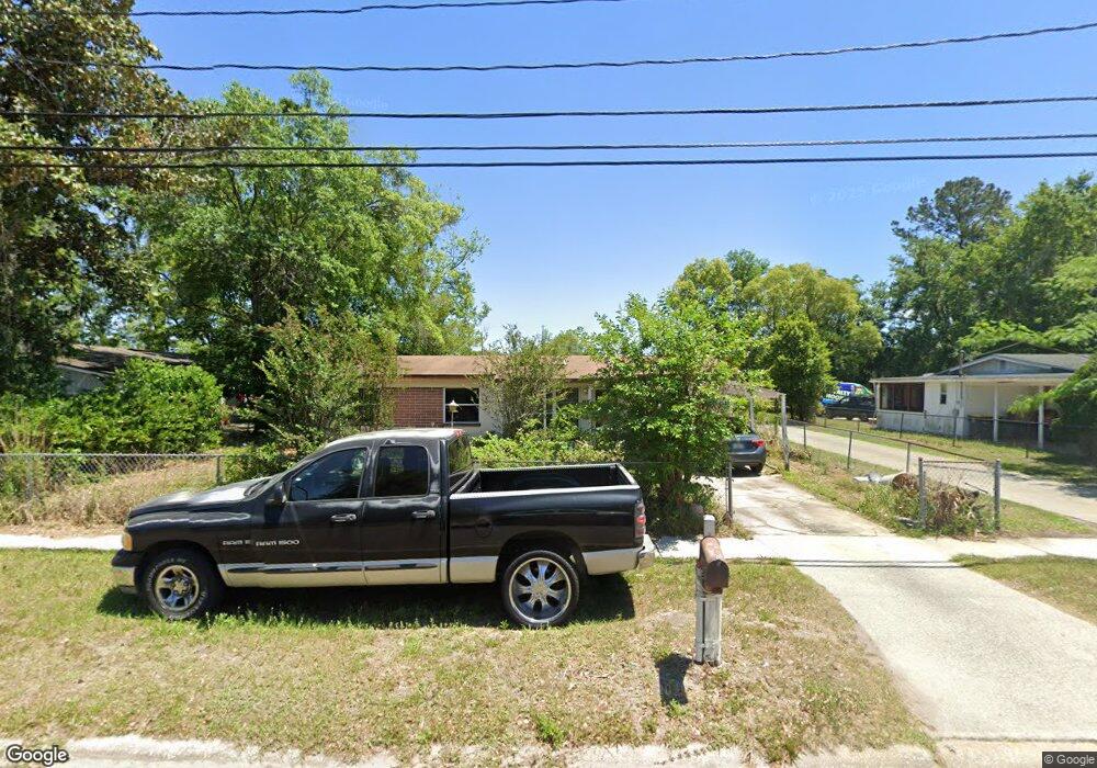 4933 Redstone Dr, Jacksonville, FL 32210 - photo 1