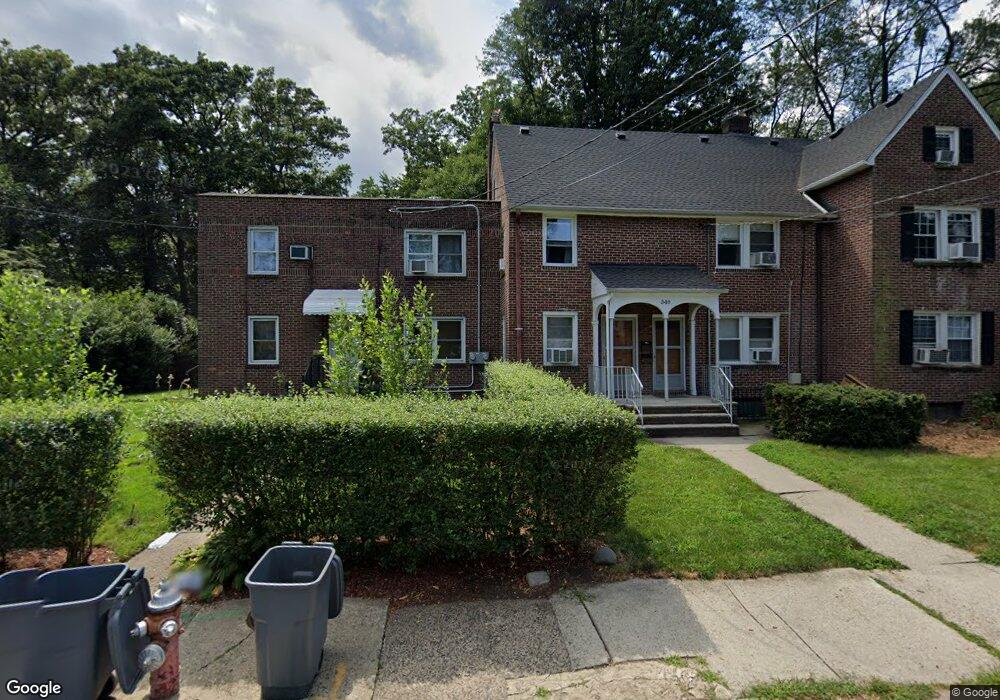 340 Plaza Rd N unit 2X, Fair Lawn, NJ 07410 - photo 1