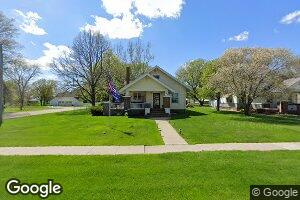 352 5th St, Hampton, NE 68843