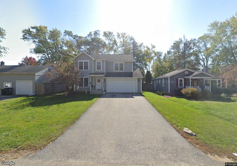 12 Deer Path, Lake In the Hills, IL 60156 - photo 1