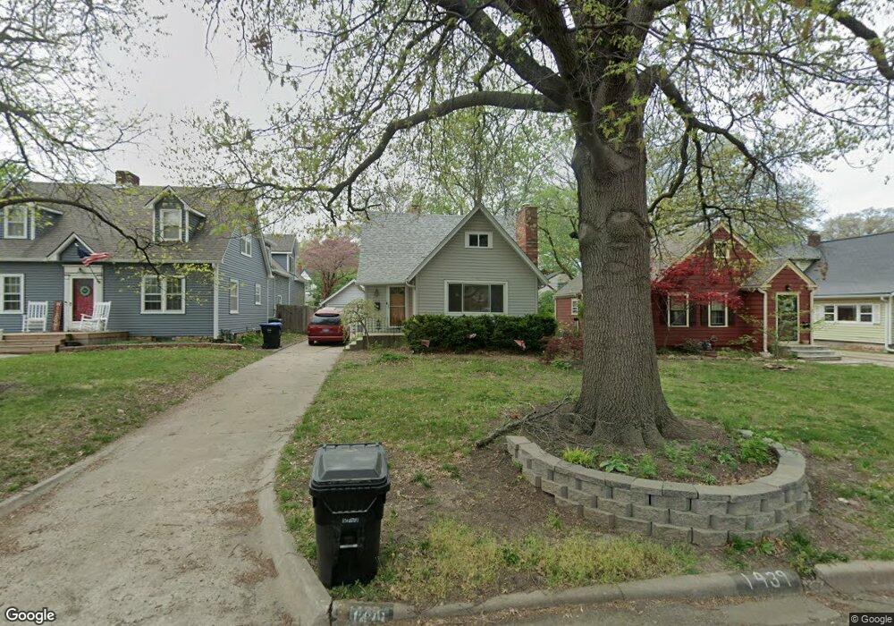 1439 SW Collins Ave, Topeka, KS 66604 - photo 1