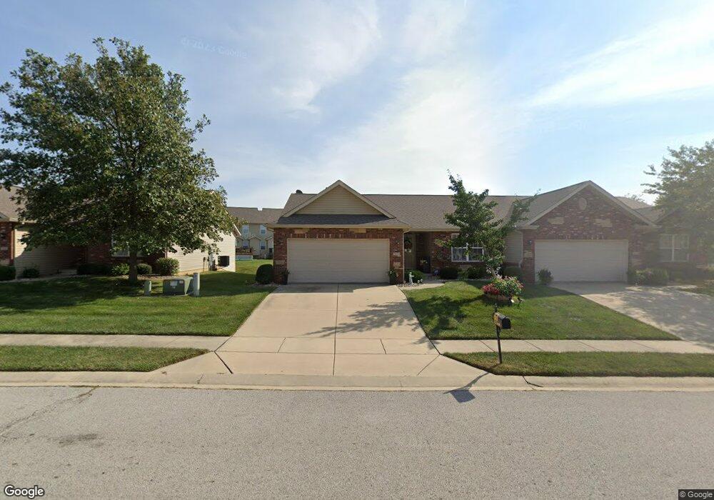 7076 Remington Villa Dr, Maryville, IL 62062 - photo 1