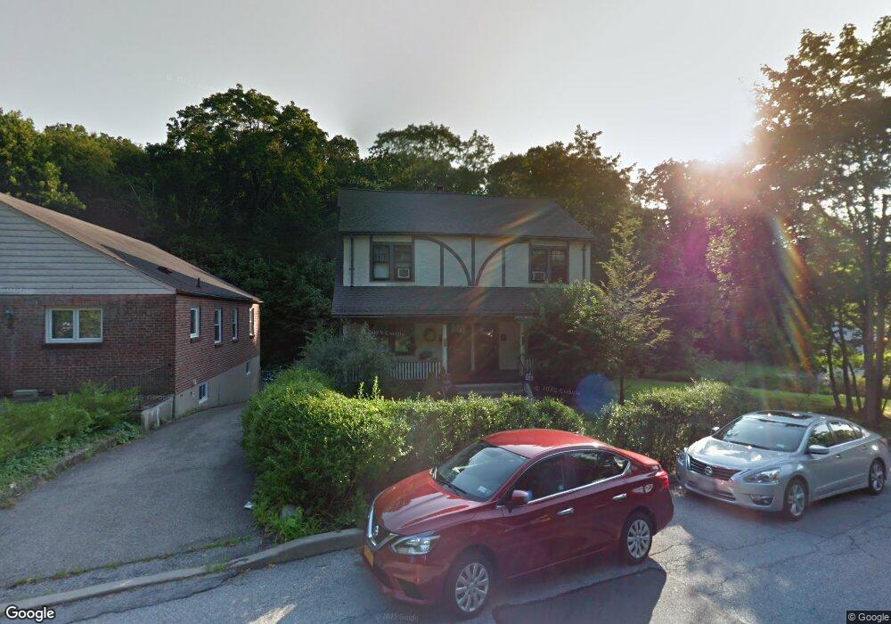 136 Walgrove Ave, Dobbs Ferry, NY 10522 - photo 1