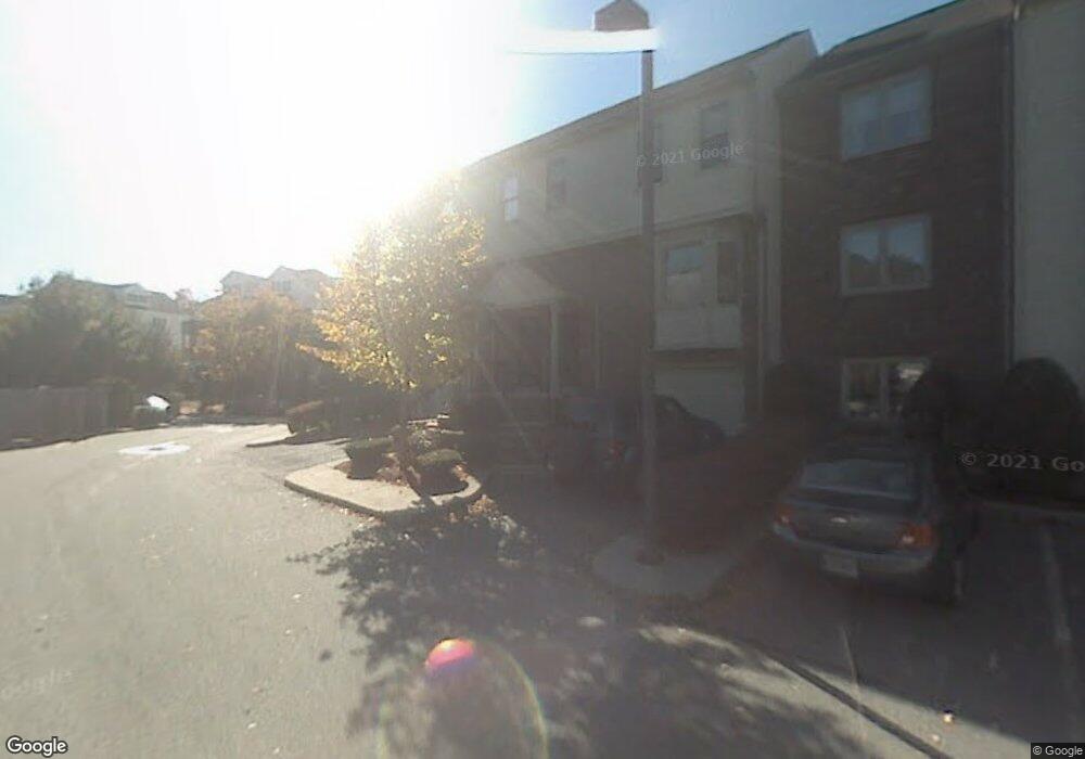 60 Maple St unit B, Canton, MA 02021 - photo 1