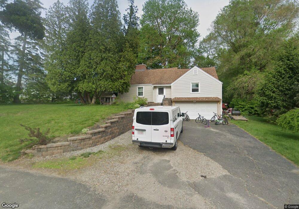 9 Pilgrim Rd, West Springfield, MA 01089 - photo 1