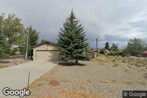 13 Lake Helen Ct, Lee Vining, CA 93541