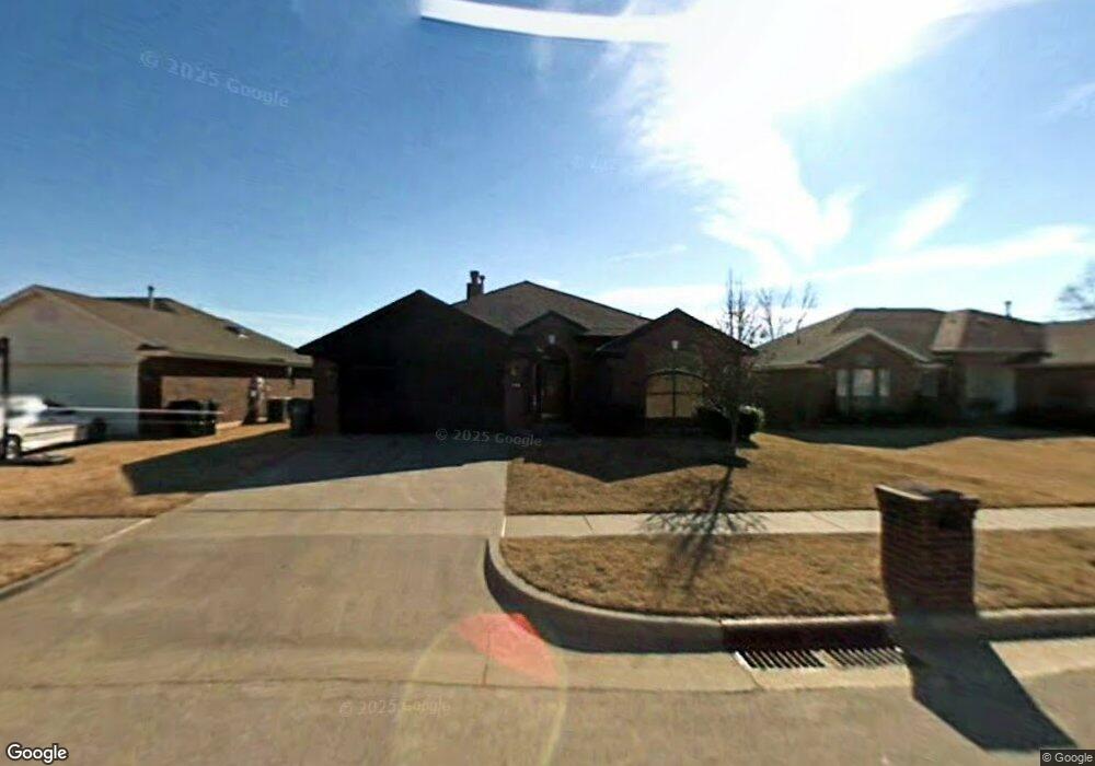728 Night Hawk Dr, Norman, OK 73072 - photo 1