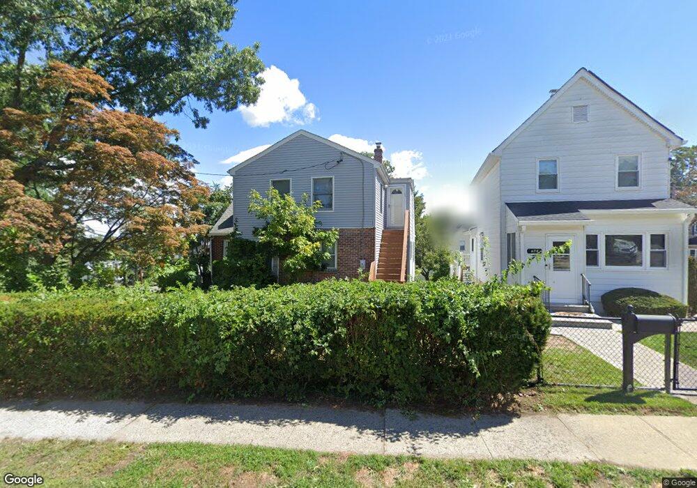 678 Valley Ave, Yonkers, NY 10703 - photo 1