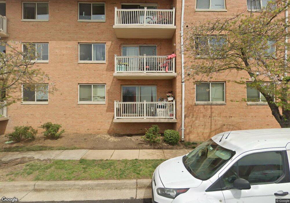 2801 Seay St, Alexandria, VA 22314 - photo 1