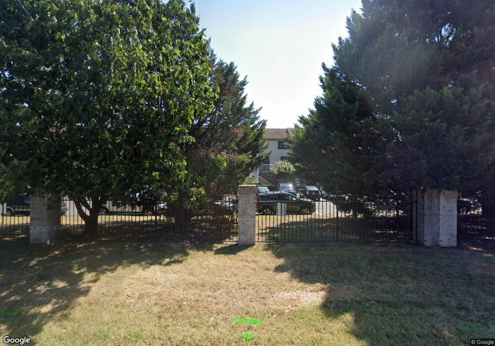 3141 Hawthorne Dr NE unit 3141, Washington, DC 20017 - photo 1