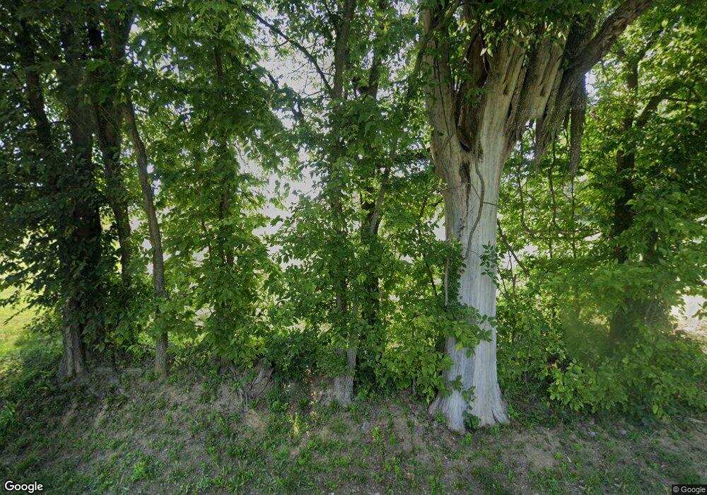 1125 Ballard Rd, Lawrenceburg, KY 40342 - photo 1