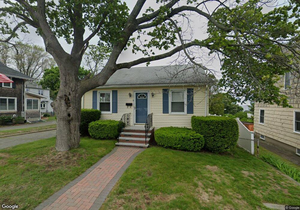 9 Simmons Rd, Nahant, MA 01908 - photo 1