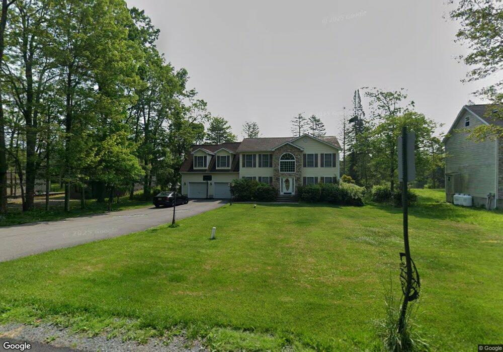 3 Summit Dr unit C9, Mount Pocono, PA 18344 - photo 1