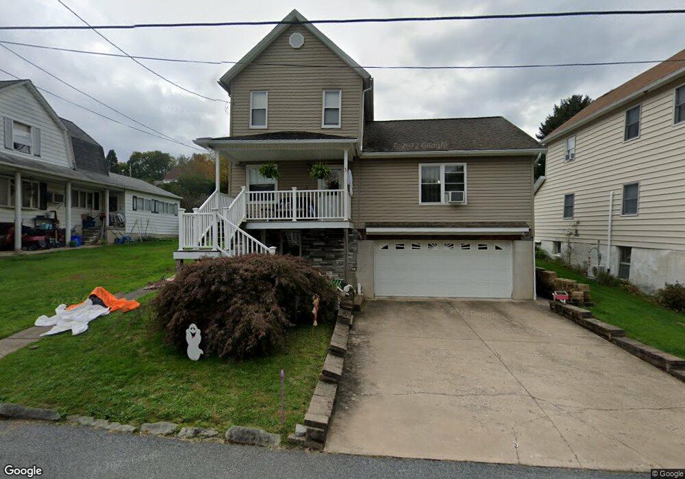 413 Mclean St, Dupont, PA 18641 - photo 1