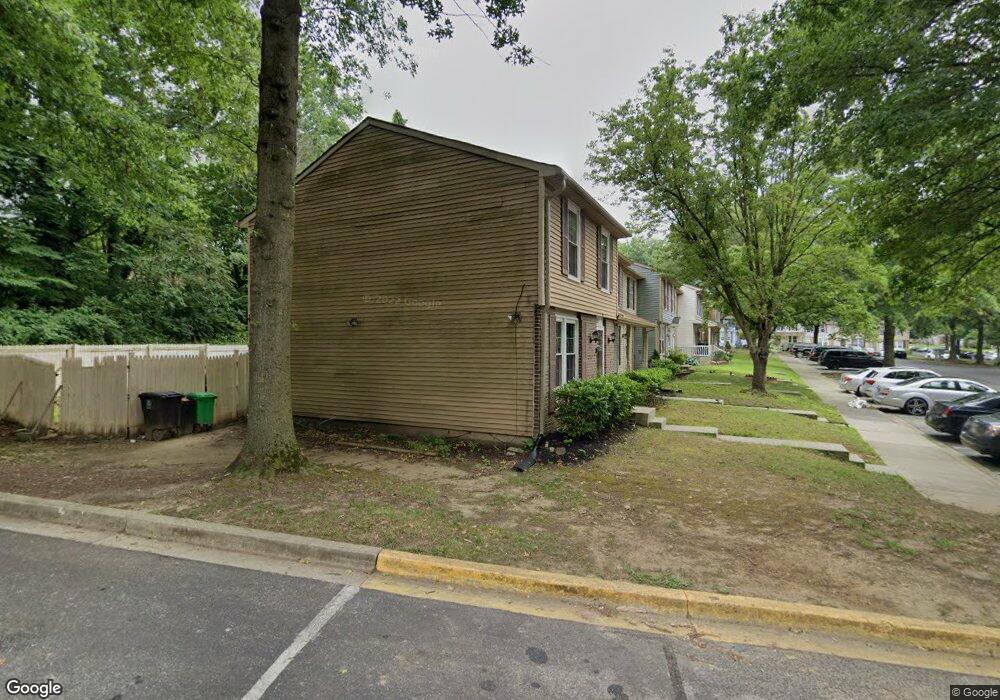 402 Shady Glen Dr, Capitol Heights, MD 20743 - photo 1