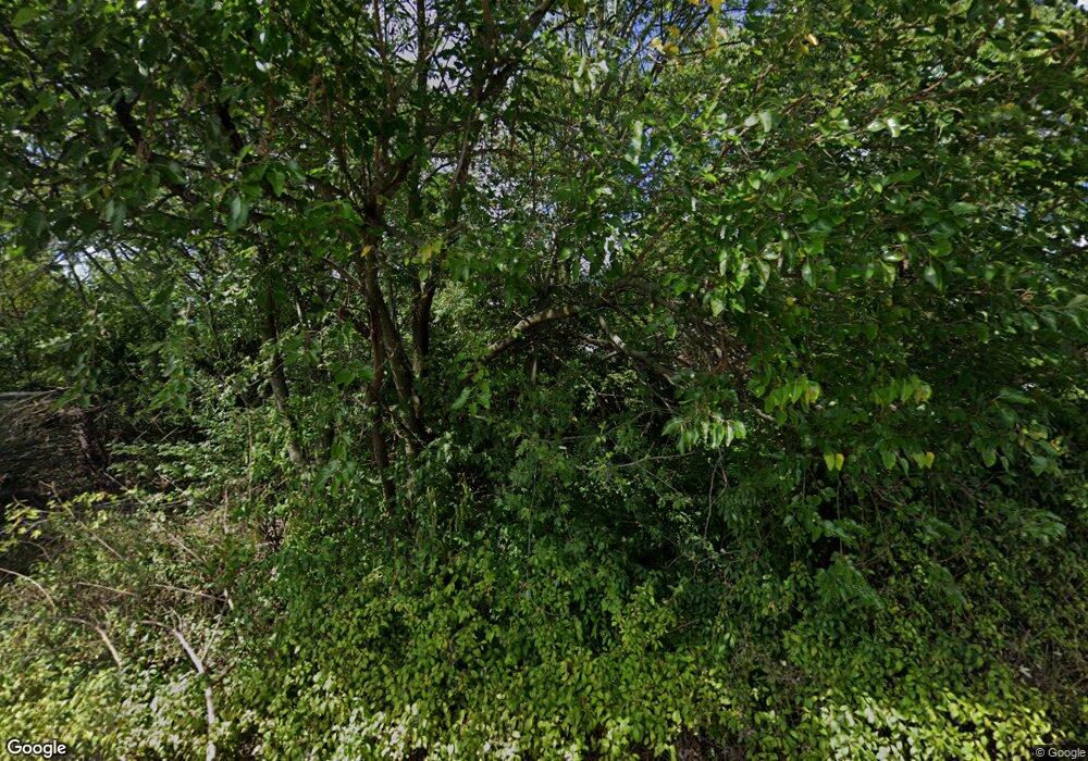 373 Fairview Dr, Berkeley Springs, WV 25411 - photo 1