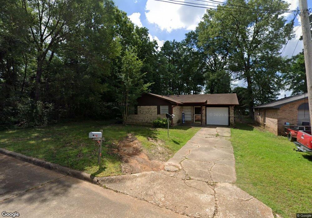 213 Hickerson Ave, Wake Village, TX 75501 - photo 1