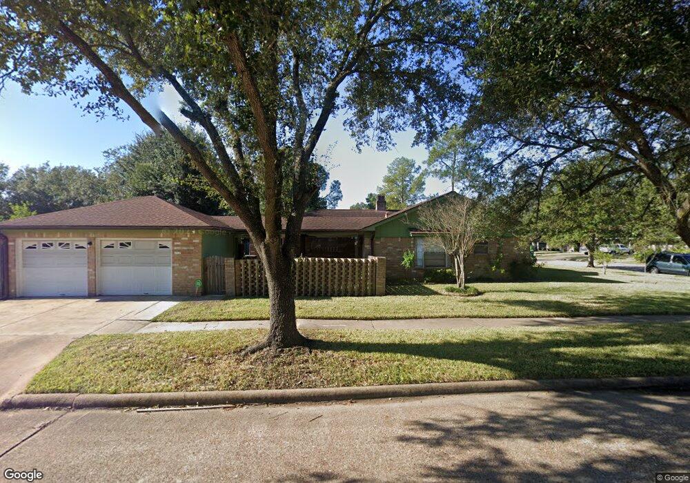 10326 Kirkhill Dr, Houston, TX 77089 - photo 1