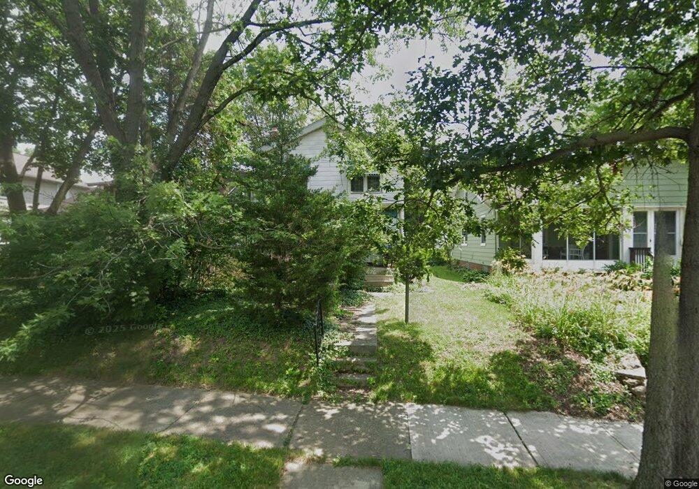 676 Euclaire Ave, Columbus, OH 43209 - photo 1