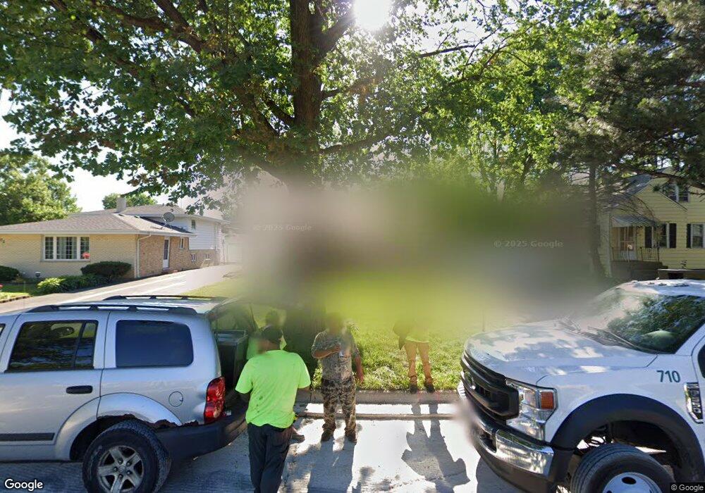 506 N Willow Rd, Elmhurst, IL 60126 - photo 1