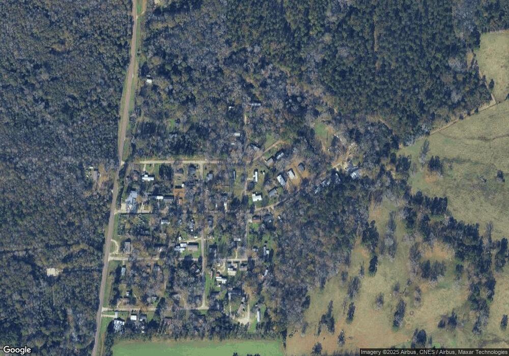 196 Cumming St, Lufkin, TX 75904 - photo 1