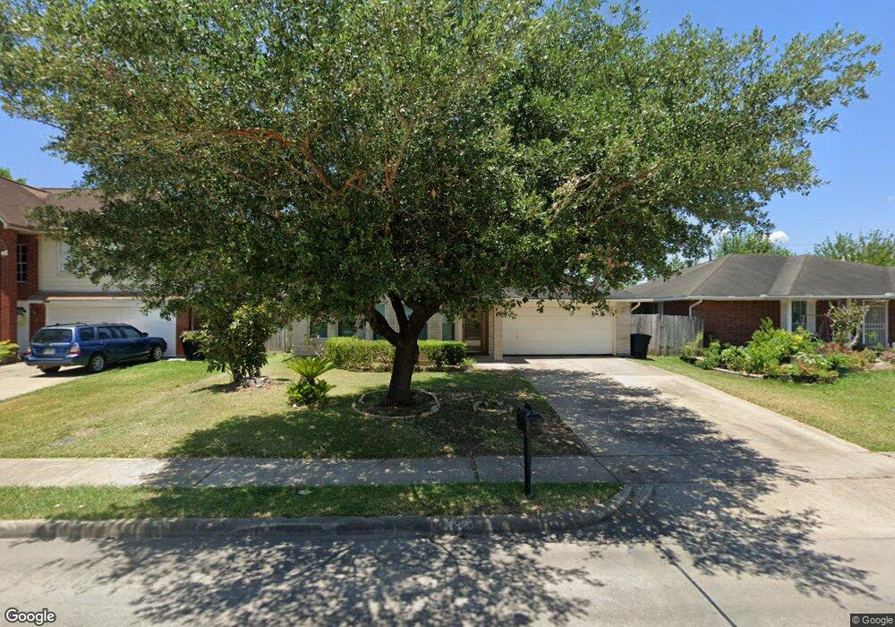 9642 Blackhawk Blvd, Houston, TX 77075 - photo 1