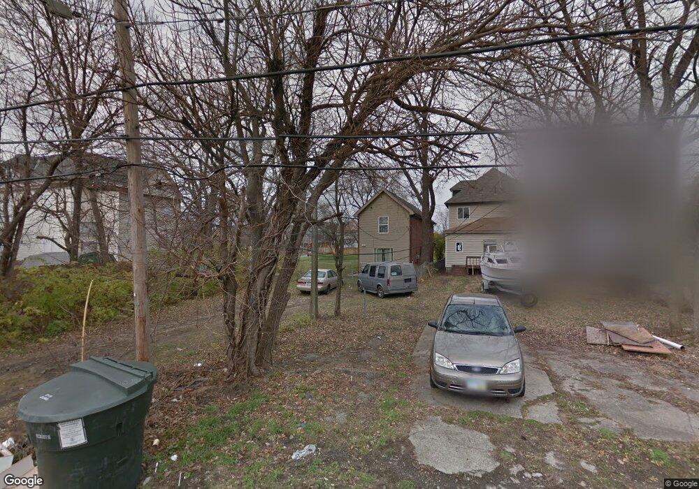 1144 E Cherry St, Columbus, OH 43205 - photo 1