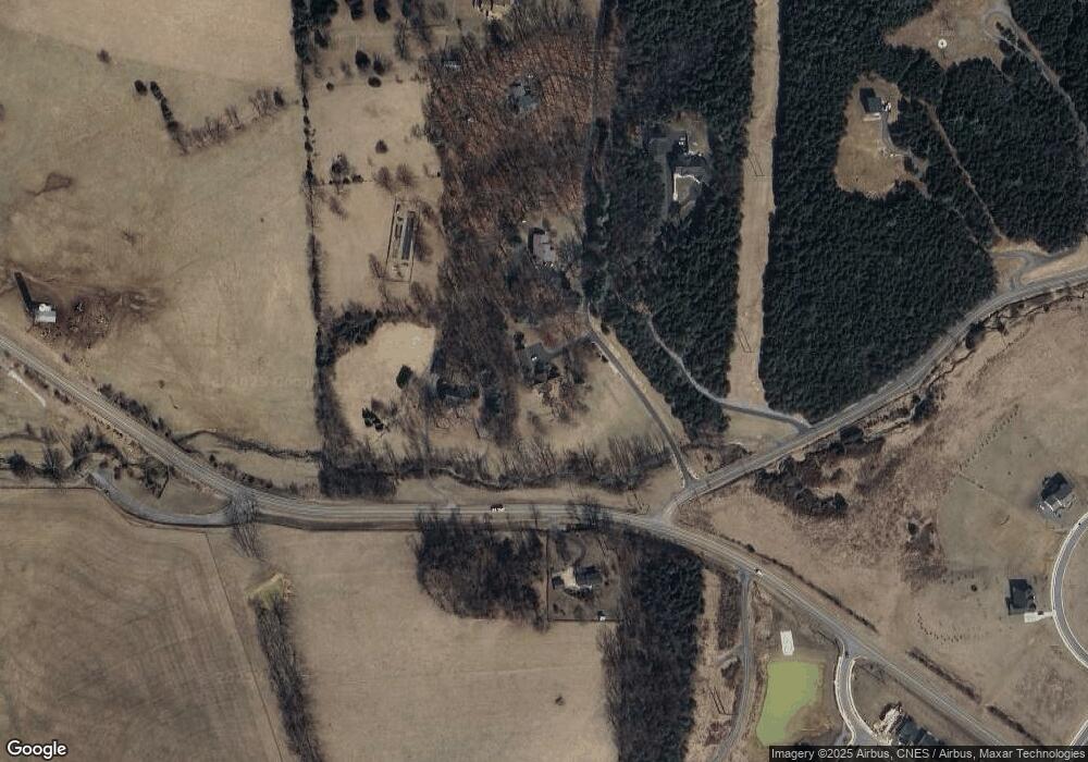 4196 Quail Oaks Ln, Harrisonburg, VA 22801 - photo 1