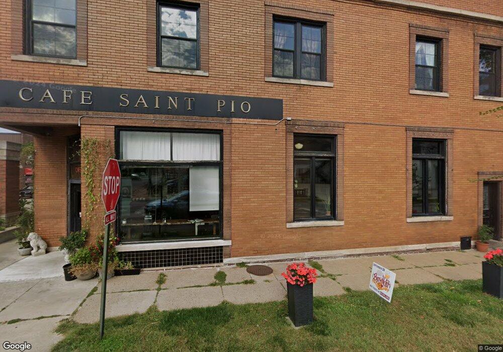 99 16th Ave SW, Cedar Rapids, IA 52404 - photo 1