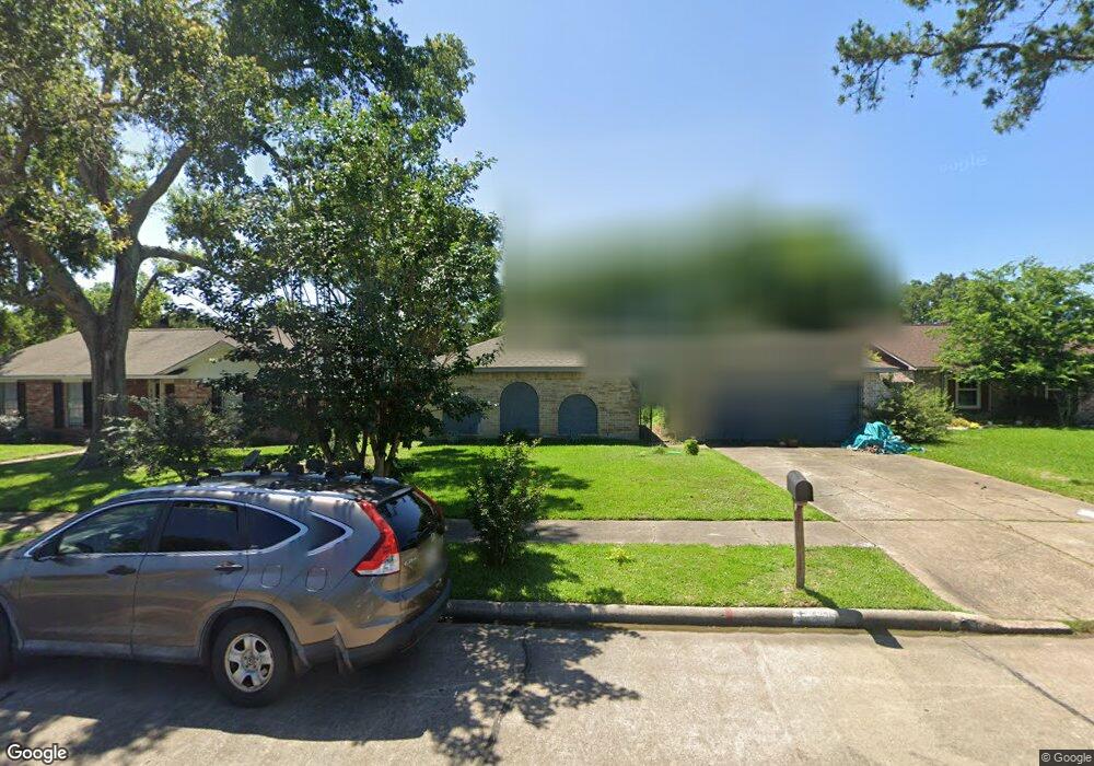 5306 Apple Blossom Ln, Friendswood, TX 77546 - photo 1