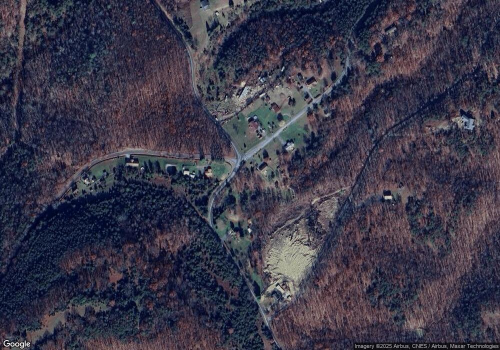 6 Outlaw Trail, Maysville, WV 26833 - photo 1