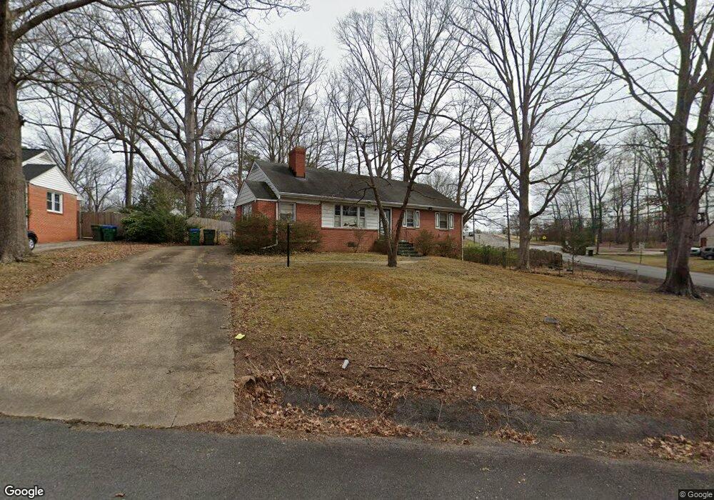 6353 Stonybrook Dr, Richmond, VA 23225 - photo 1