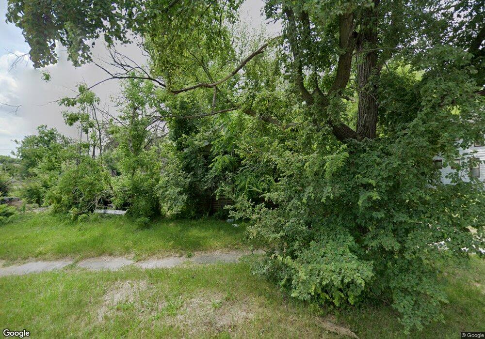 1818 E Hamilton Ave, Flint, MI 48506 - photo 1