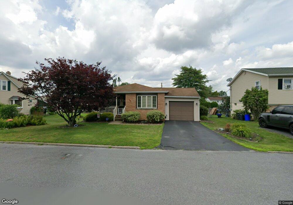 521 Keifer Ave, Hazleton, PA 18201 - photo 1