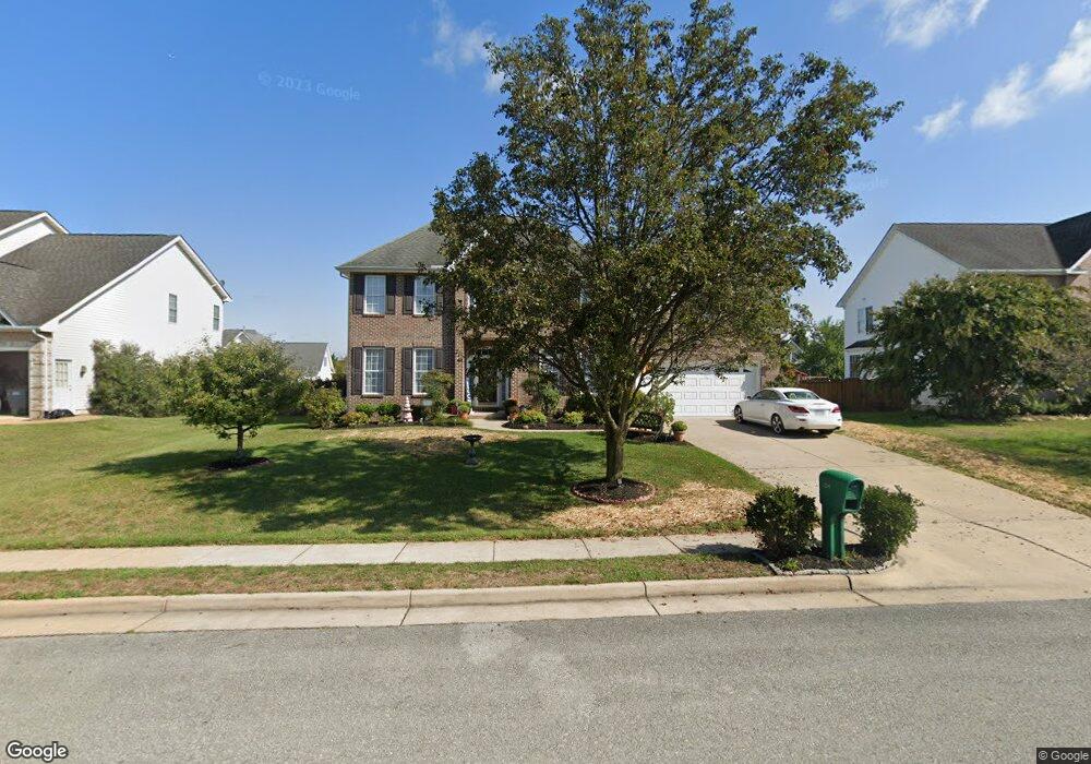 204 Wayfaring Dr, Winchester, VA 22602 - photo 1