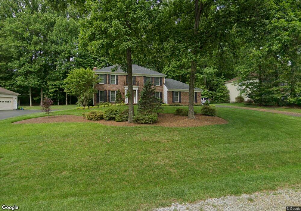 9705 South Park Cir, Fairfax Station, VA 22039 - photo 1