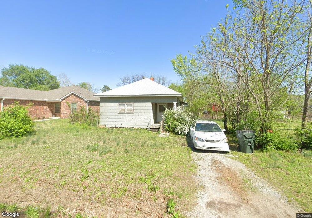 523 N Elizabeth St, Sapulpa, OK 74066 - photo 1