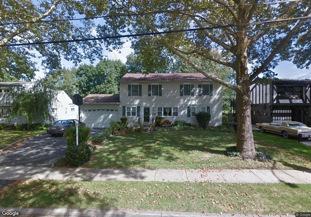 797 Arbor Rd, Paramus, NJ 07652 - photo 1