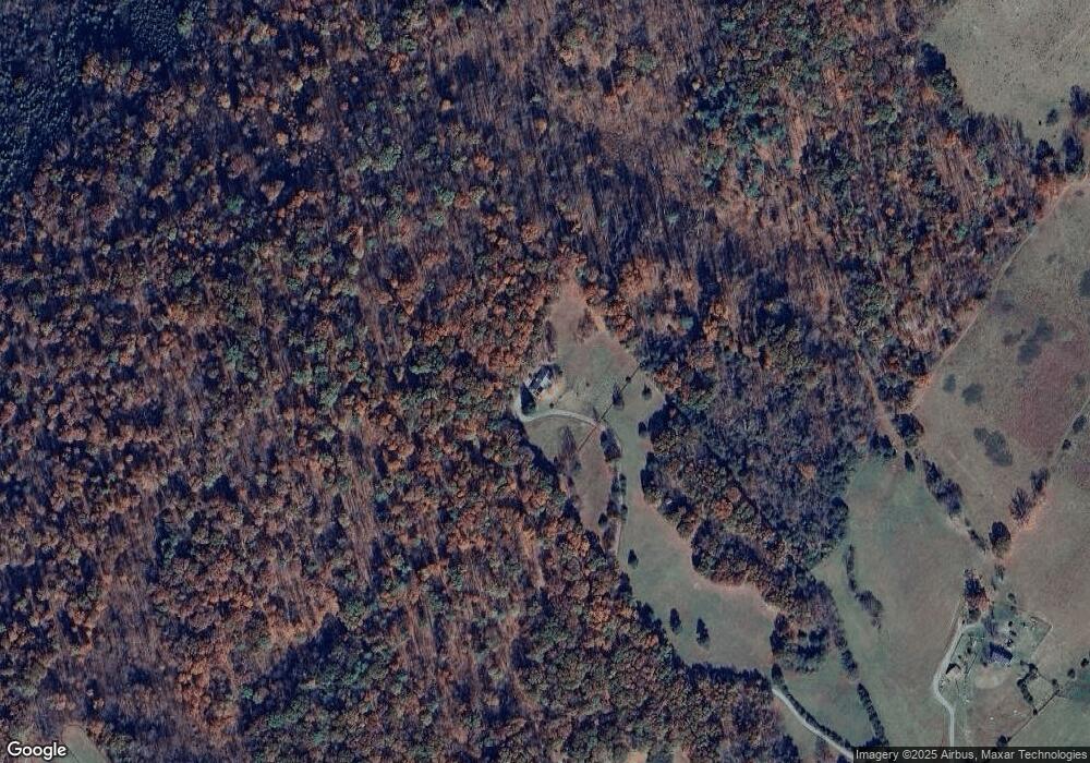 276 Love Field Ln, Buena Vista, VA 24416 - photo 1