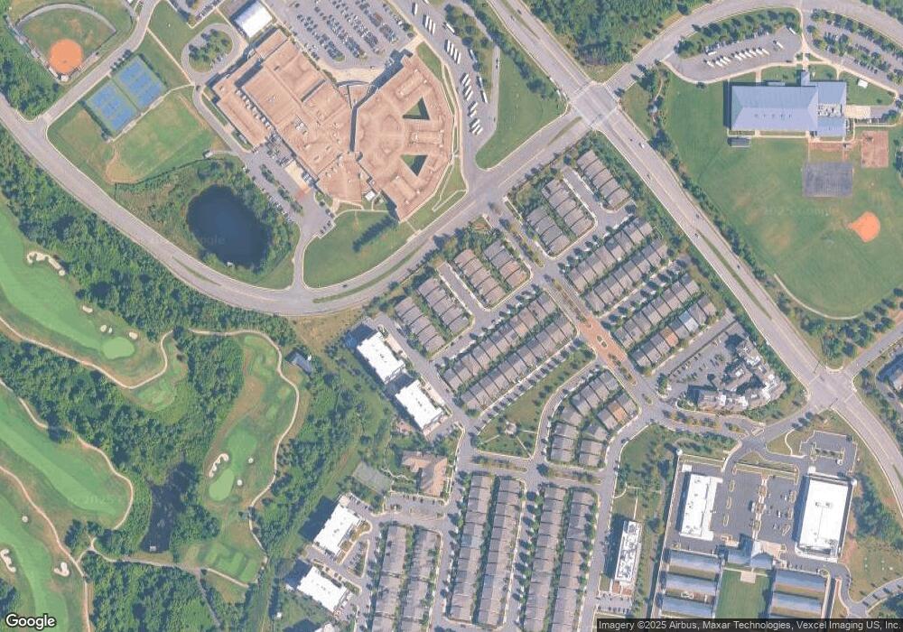 8413 Stargazer Lily Ct, Lorton, VA 22079 - photo 1