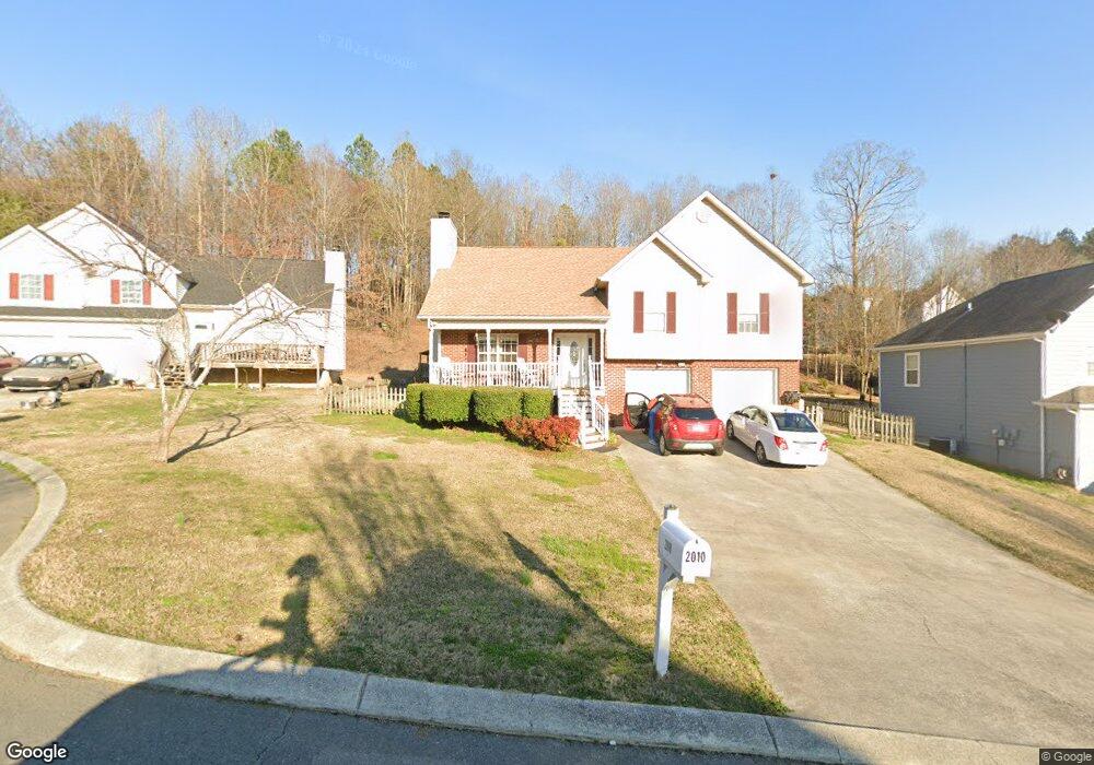 2010 Wesley Ct, Dalton, GA 30721 - photo 1
