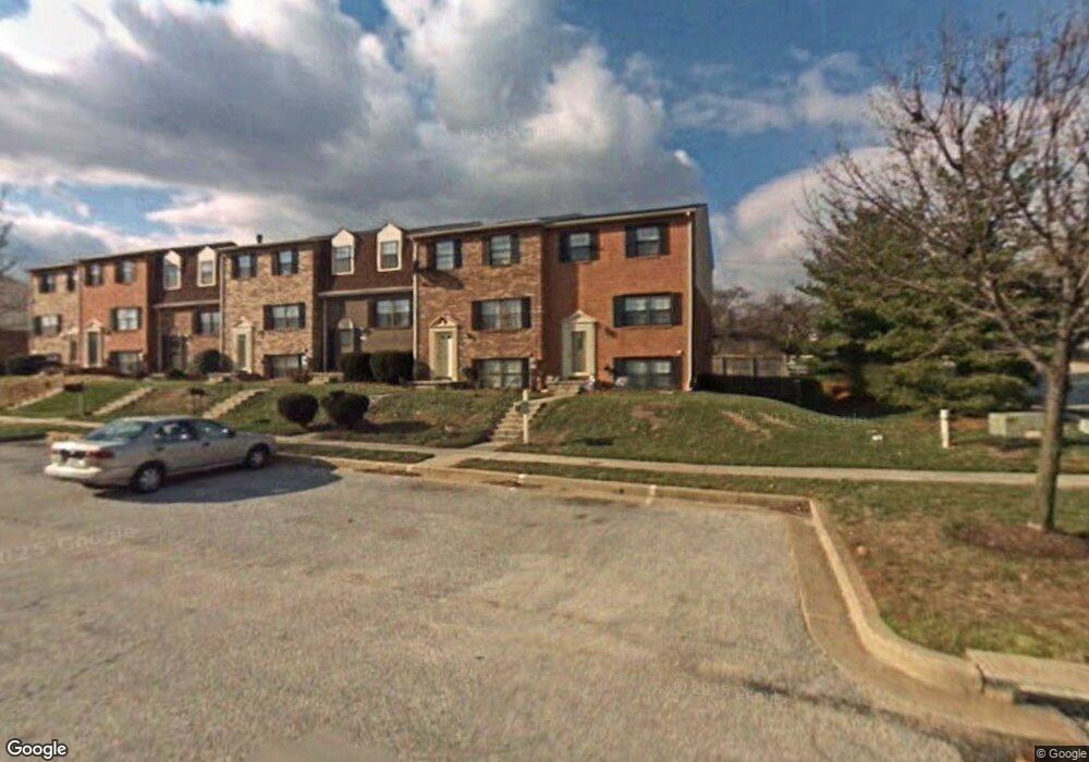 4702 Grand Bend Dr, Catonsville, MD 21228 - photo 1