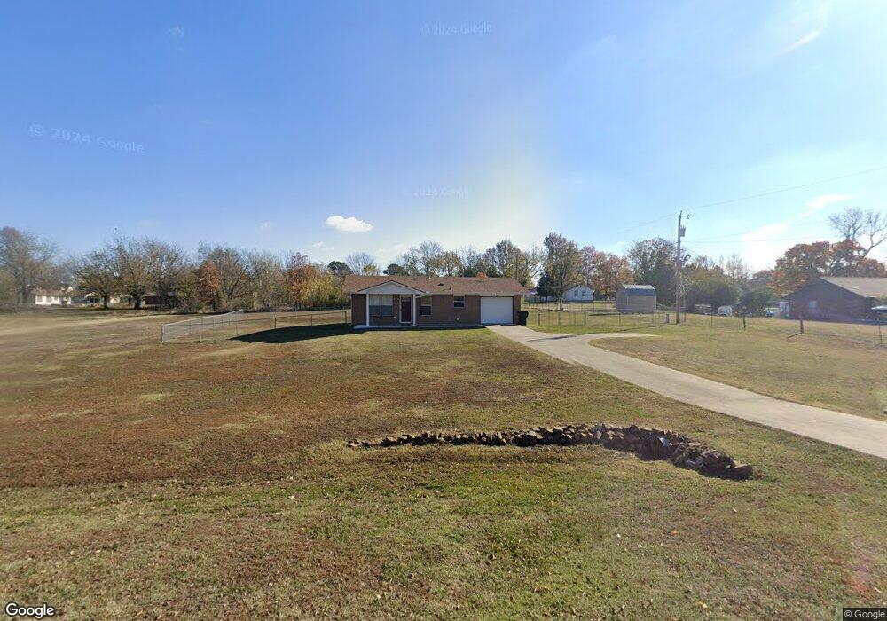 1106 N 8th St, Henryetta, OK 74437 - photo 1