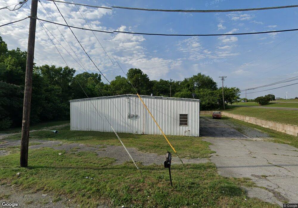 1700 S Austin Ave, Denison, TX 75020 - photo 1