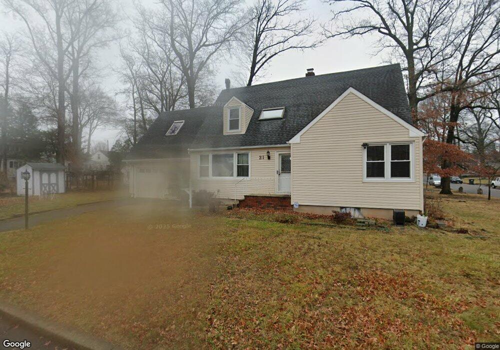 21 E Cliff Rd, Colonia, NJ 07067 - photo 1